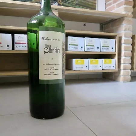 Weinbau Ettenauer Rohrendorf bei Krems
